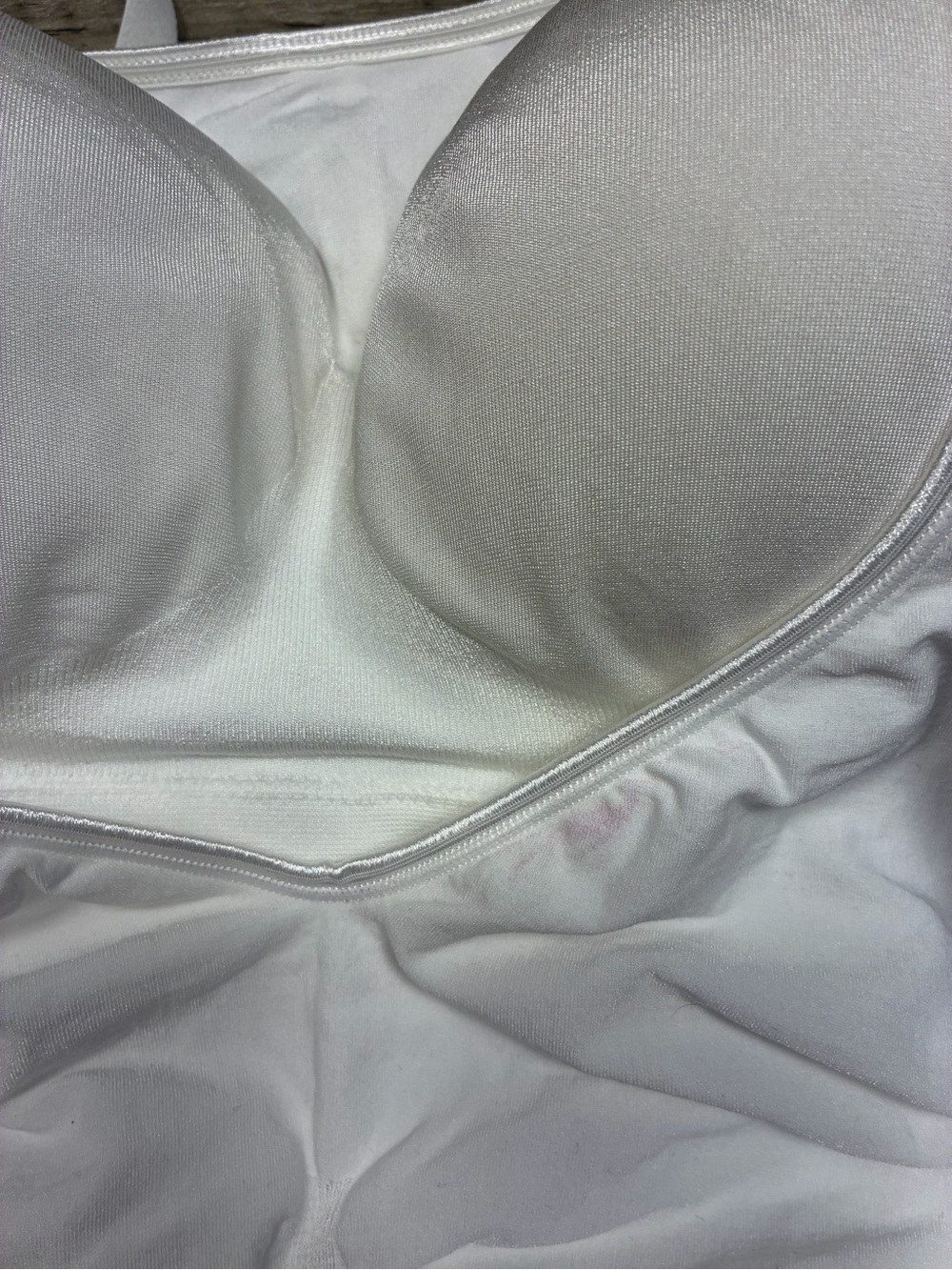 Bali Hanes 2 Wirefree Comfort Softness Bras - Picture 6 of 11